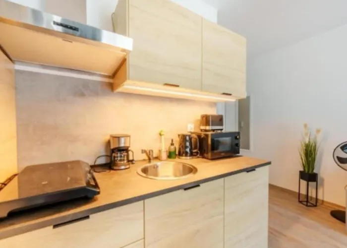 Perla Baltyku סיאנוז'טי